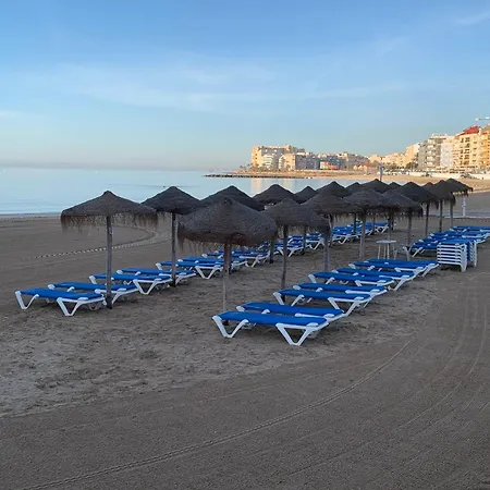 Apartment Comfortable Spacious Family House, Large Terrace And Garden, And Bars *
